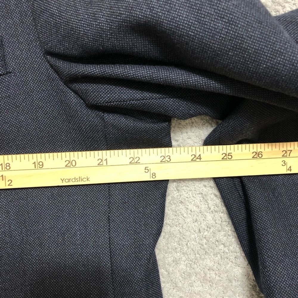 Jos. A. Bank Men's Navy Wool Blazer Size 46R Two Button Sport Coat - Picture 15 of 16